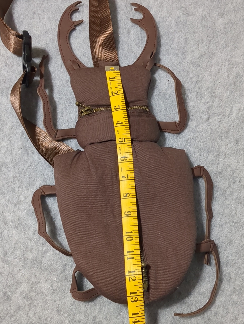 Red flies brown beetle bag crossbody bag NWOT - Picture 8 of 14